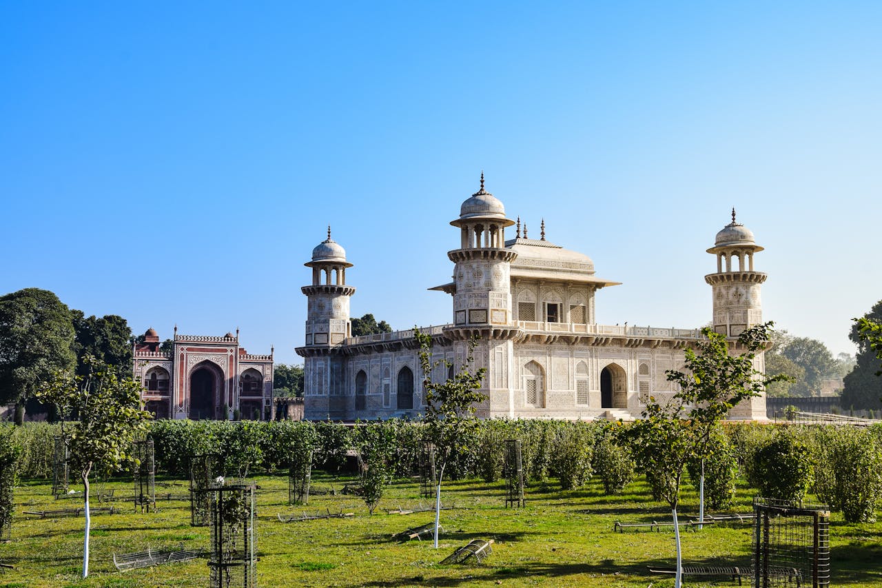 Tomb of Itmad-ud-Daula in Agra, Uttar Pradesh, India 